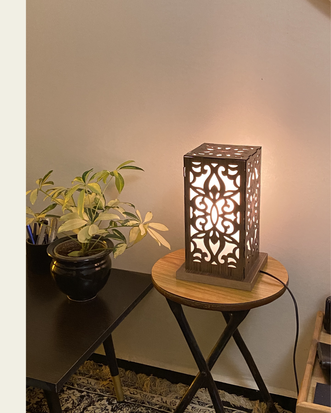 مصباح متعدد الألوان